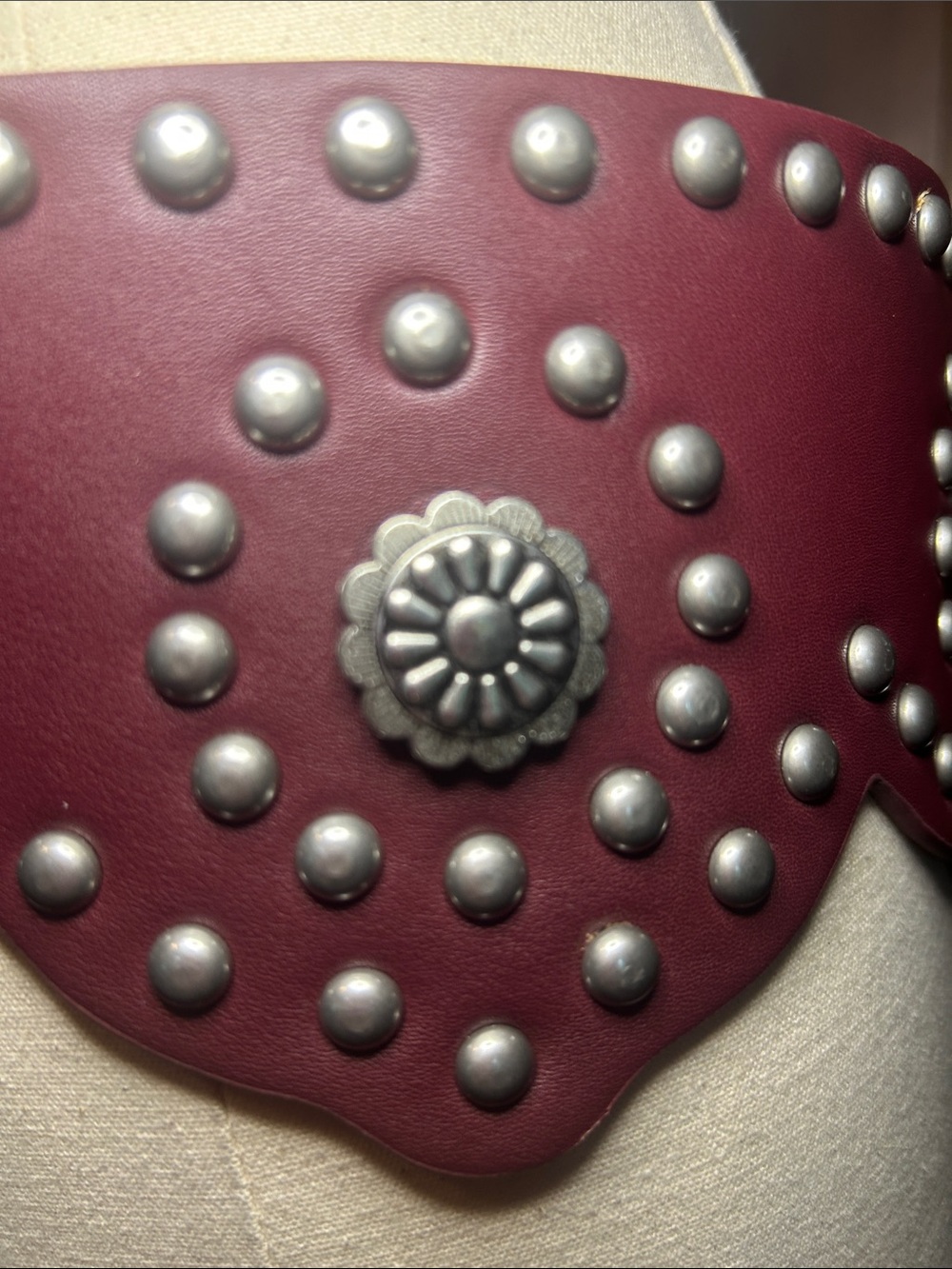 Studded Dark Brown Star Buckle Belt L/XL - Picture 5 of 10